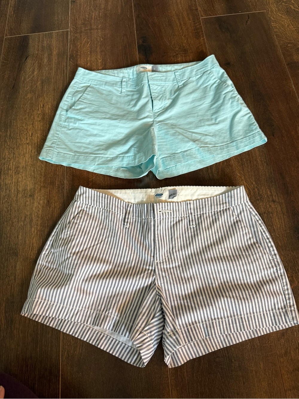 Old Navy - Size 2